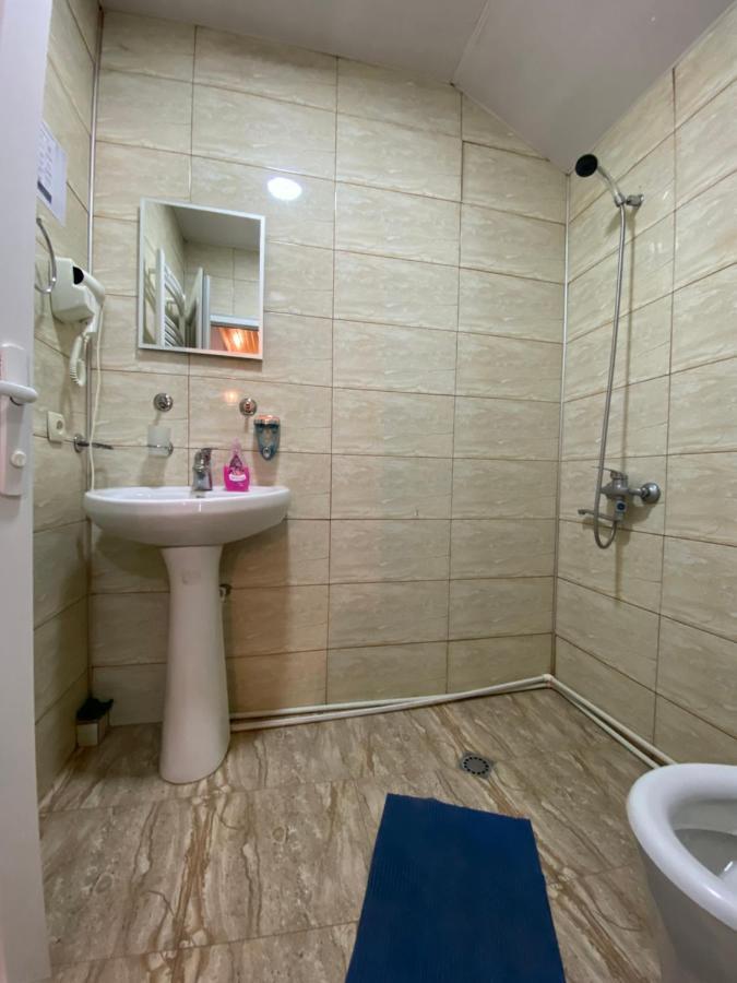 Manana Japaridze'S Guesthouse เมสเตีย ภายนอก รูปภาพ
